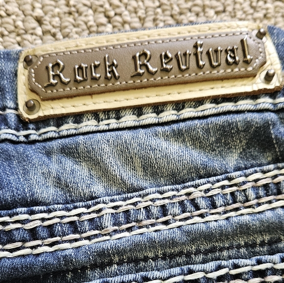 Rock Revival jeans - Picture 4 of 7